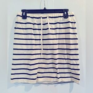 J. Mc Laughlin Medium Striped White and Black Skirt